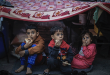 Bebekler ve çocuklar için savaşa ara verilecek