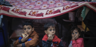 Bebekler ve çocuklar için savaşa ara verilecek