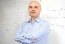 Boğaziçi Üniversitesi’nde kaos devam ediyor. Mahkeme kararıyla görevine iade edildi, yönetim tekrar görevden aldı!