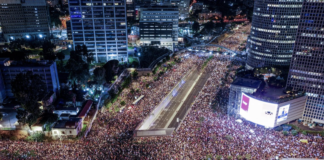 İsrail’de yüzbinler Başbakan’ı protesto etti. Ülke nüfusunun %5’I meydanlardaydı!