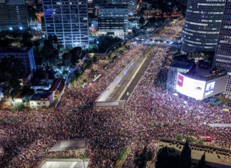 İsrail’de yüzbinler Başbakan’ı protesto etti. Ülke nüfusunun %5’I meydanlardaydı!