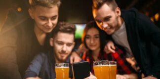 İnsanlar sarhoşken daha mı dürüst oluyor ?