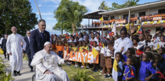 Yaş 87, 32,000 km yolculuk ve 4 ülke. Papa’nın büyük Asya gezisi.