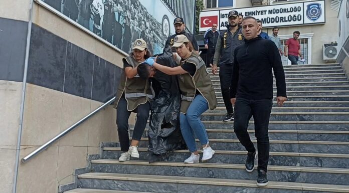 Kadın Polisi şehit eden zanlı, kadın polislerce ‘siyah çöp poşeti ile ‘hayvan nakil aracıyla’ adliyeye sevk edildi