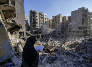 İsrail, Lübnan’a yönelik günlük bombardıman yapıyor. Lübnan’dan Suriye’ye göç başladı.