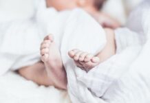 Şanslı bebek. Metroda doğdu, ömür boyu bedava seyahat hakkının sahibi oldu!