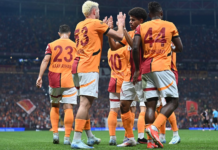 Galatasaray erteleme maçında rahat kazandı