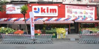 Dev market zinciri şubelerini kapatıyor!