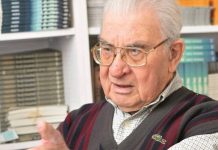 Ünlü bestekar, şair ve yazar Fırat Kızıltuğ yaşamını yitirdi