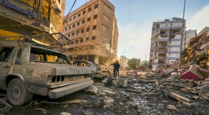 Beyrut artık savaş alanı. Kentin güneyi Gazze’ye dönüşüyor.