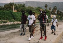 Haiti’de halka yönelik çete katliamı. En az 70 kişi öldü.