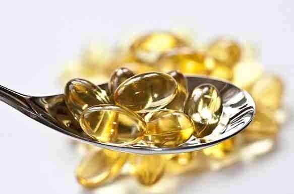 “Mevsim geçişlerinde vitamin ve takviyelerin bilinçsiz kullanımı , kalp krizi, epilepsi ve benzeri rahatsızlıkları tetikleyebilir”