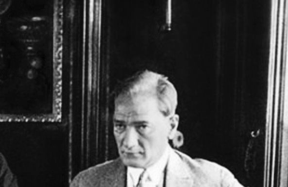 📽️Yaşasın Cumhuriyet!