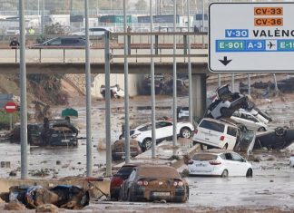 İspanya’daki sel felaketinde ölü sayısı yükseliyor.