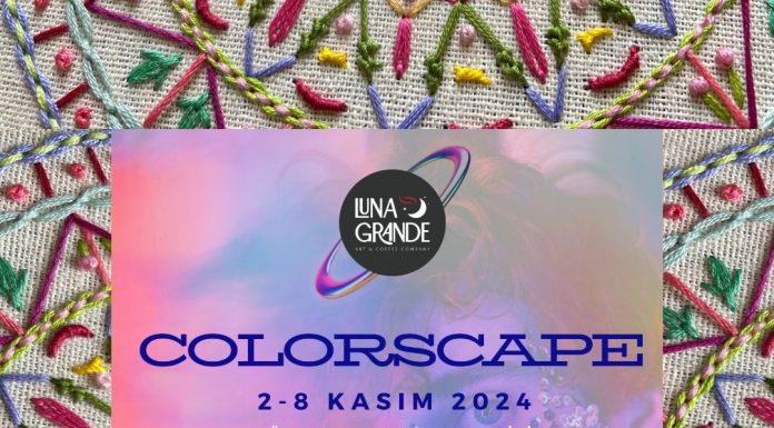 İllüstratif nakış sanatçısı ve yazar Zeynep Özcan’ın iki ayrı nakış eseri İstanbul’da yarın sergilenmeye başlıyor.