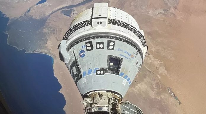 Aylardır boşlukta süzülüyorlar: Uzayda mahsur kalan astronotun görüntüsü korkuttu