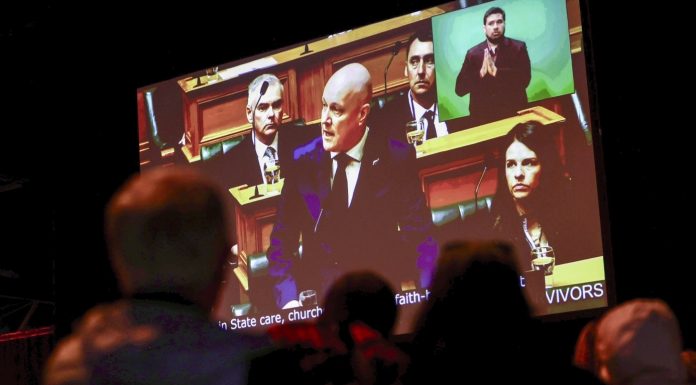 Dünyanın gıptayla baktığı ülkede büyük skandal! Devlet özür diledi.