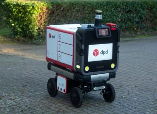 İngiltere’de bir kargo firması, tek seferde sekiz eve paket bırakabilecek bir robo-postacı filosu kuracak.