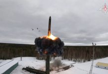 Putin “önlenemez” hipersonik füzeyle yanıt verdi.