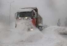 Kar yağışı nedeniyle üç il ve bir ilçede eğitime ara verildi.