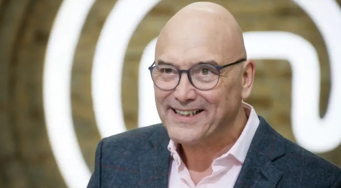 Birleşik Krallık MasterChef jürisi, seksüel ‘muhabbet’ şikayetleri üzerine programdan çıkarıldı.