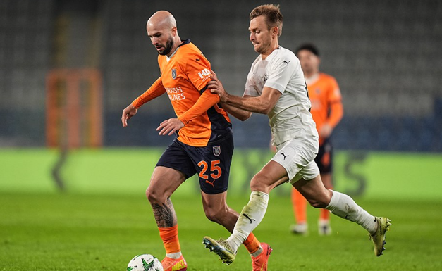 UEFA Konferans Ligi/Başakşehir galibiyete hasret. 3 puan, 90+6’da kaçtı