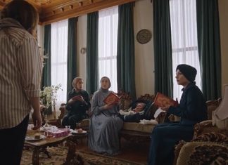 📽️Kızılcık Şerbeti’nde başörtüsü sahnesi sosyal medyayı salladı
