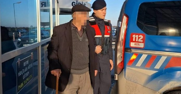 samsun köpeğe taciz