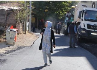 Dünyanın en iyi turizm köyü seçildi, belediye geleneksel taş yolu asfaltla kapladı !