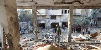 Gazze’deki trajedi unutuldu. Oysa İsrail saldırıları devam ediyor. Ölen Filistinli sayısı 45 bine yaklaşıyor.