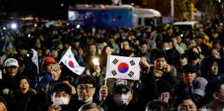 Güney Kore siyasetinde sular durulmuyor. Yeni bir azil girişimi var.