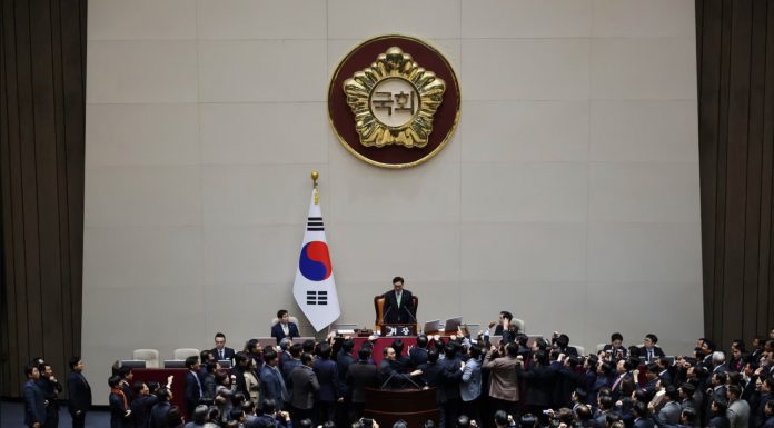Güney Kore’de geçici Cumhurbaşkanı da azledildi.