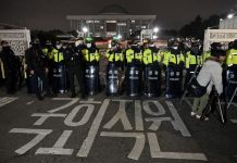 Güney Kore Devlet Başkanı Yoon, sıkıyönetimi kaldırıldığını ve sıkıyönetim birliklerinin geri çekildiğini açıkladı.