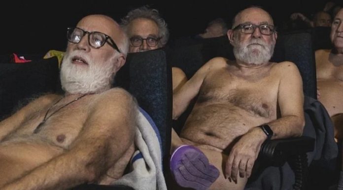 ‘Nüdist film etkinliği’ Sinemada filmi çırılçıplak izlediler!