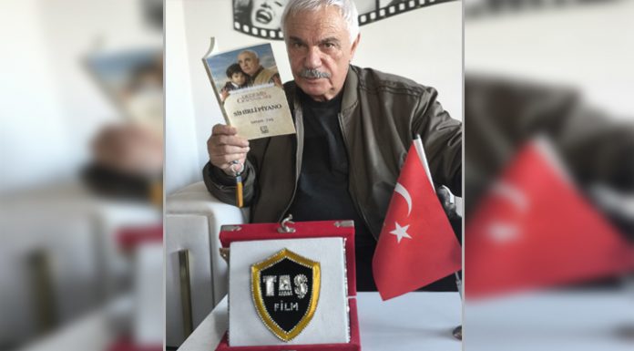 Daha önce “Dedemin Gözyaşları” sinema filminde oynamıştı. Halil Ergün: Filmin kitabını okurken gözlerim doldu