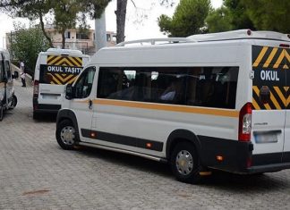 Milli Eğitim Müdürlüğü’nden bir garip servis genelgesi: ”Ön koltukta kız öğrenci oturtulmasın!”