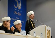Rusya Müslümanlarını temsil eden Ulema Konseyi; ‘birden fazla kadınla imam nikahı yapılabileceği’ fetvasını geri çekti.