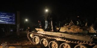 Suriye’de isyancı gruplar iki koldan Şam’a yaklaşıyor