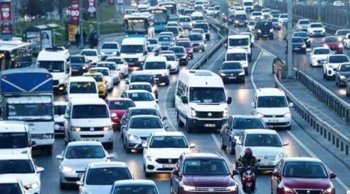 Araç sahipleri dikkat! O uygulama bugün başladı. Uymayanların cezası…