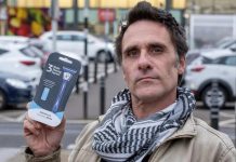 Tıraş bıçağıyla yüzünü kesti: 6 bin dolar kazandı