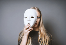 Karanlık üçlü:Narsisizm, Makyavelizm ve psikopati. Sizde veya partnerinizde bunların hangileri var?