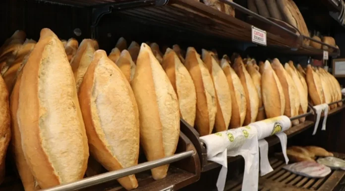 İzmir’de ekmeğe zam.