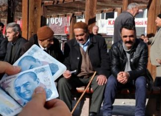 TBMM’de kabul edildi, en düşük emekli maaşı 20 bin lira oldu