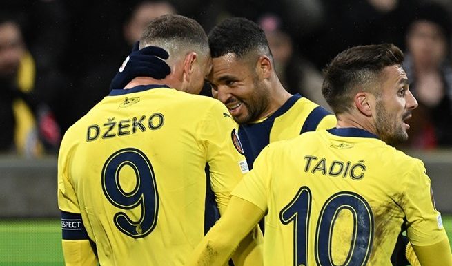 UEFA Avrupa Ligi/Danimarka’dan 1 puanla dönen Fenerbahçe, play-off turunda