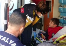 🎥Küçük çocuktan kahreden sözler: ‘Beni hastaneye götürmeyin, annemin parası yok!’