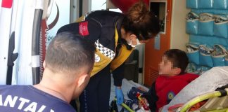🎥Küçük çocuktan kahreden sözler: ‘Beni hastaneye götürmeyin, annemin parası yok!’
