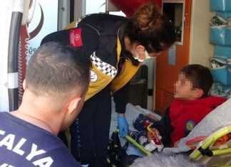 🎥Küçük çocuktan kahreden sözler: ‘Beni hastaneye götürmeyin, annemin parası yok!’