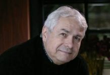 Tiyatro oyuncusu, eleştirmen, yönetmen, şair, yazar Ümit Denizer hayatını kaybetti.