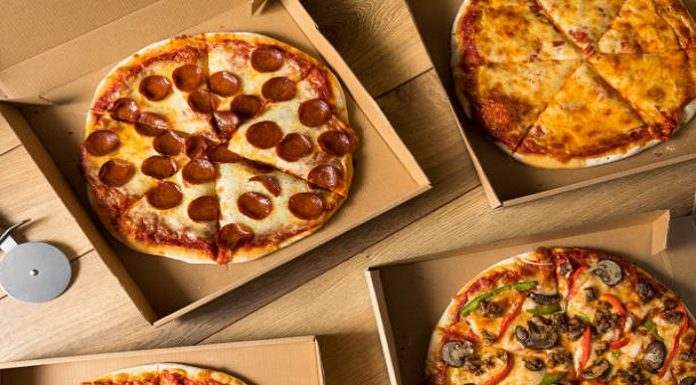 Çok insan merak etmiştir. Pizzalar neden yuvarlak olur, neden kare kutulara konur? İşte nedeni…