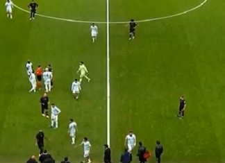 Adana Demirspor sahadan çekildi. Nedeni…